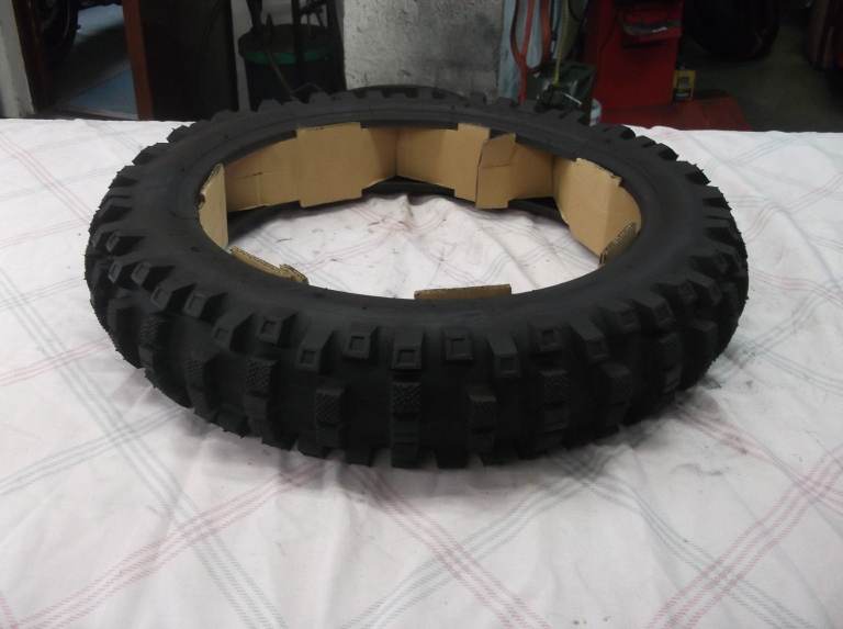 VEE RUBBER MX TYRE 80/100-14