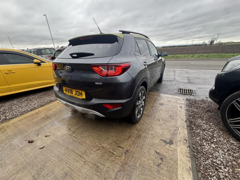 KIA STONIC 1.0 T-GDi First Edition Grey Manual Petrol 2018