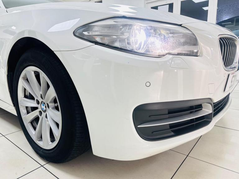 2015 BMW 5 Series 520d [190] SE 4dr Step Auto SALOON DIESEL Automatic