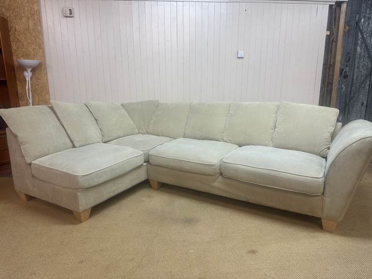 #179 Oak Furniture Land Sage Green Beige Corner Sofa - Excellent Condition – Delivery Available