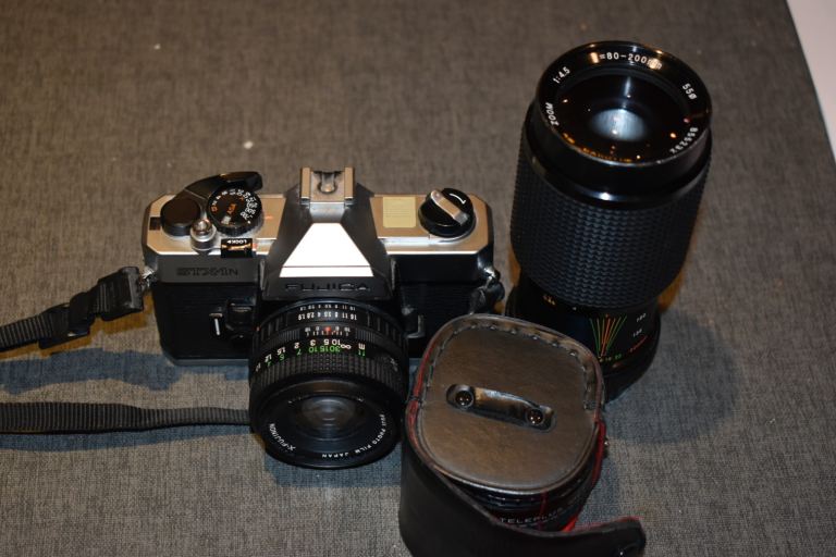 Fujica STX-1N 35mm camera kit
