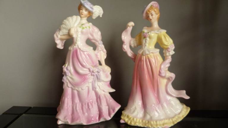 Loonardo Collection Fine Bone China Dancing Ladies Collection | Good Condition