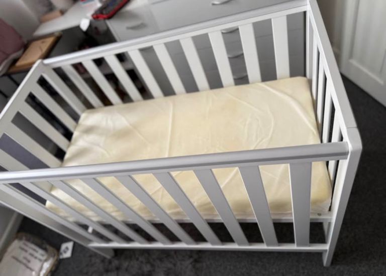 Baby bed 