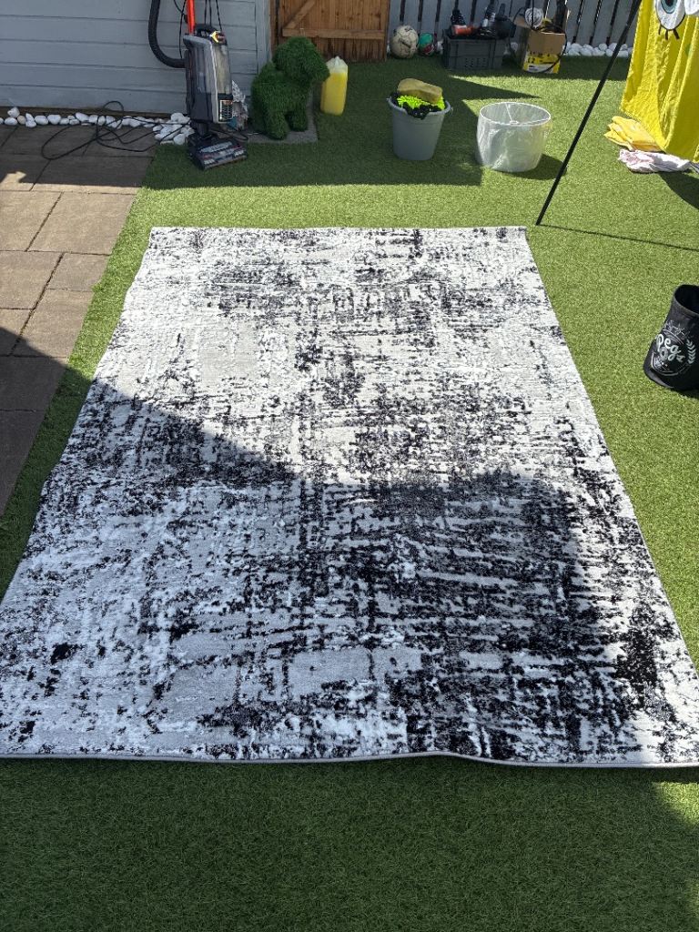 Rug 160x230
