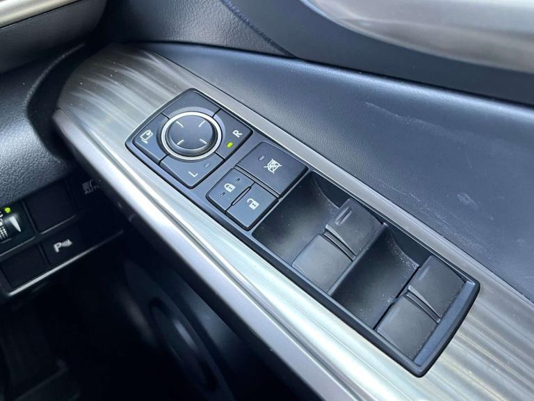 2018 Lexus IS 300h Advance 4dr CVT Auto SALOON PETROL/ELECTRIC Automatic