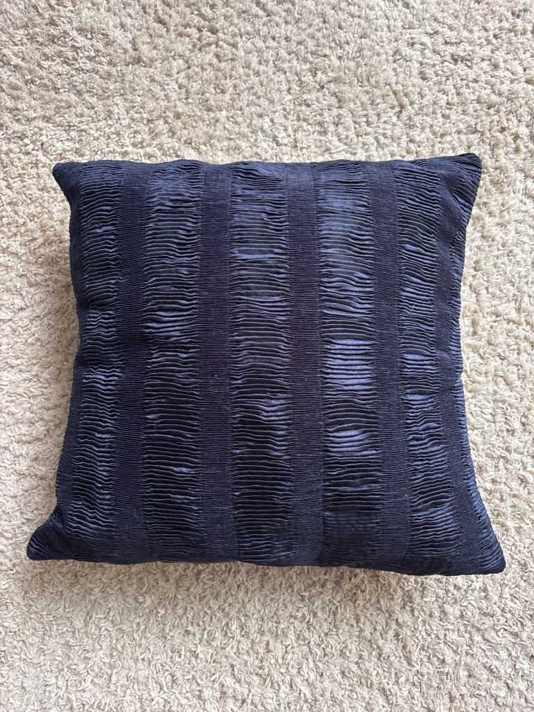 Next cushion