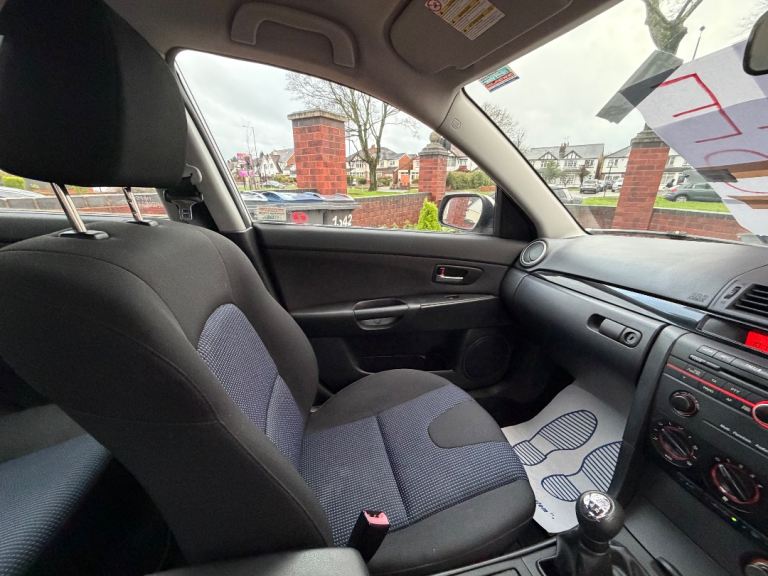 Mazda, 3, Saloon, 2004, Manual, 1598 (cc), 4 doors