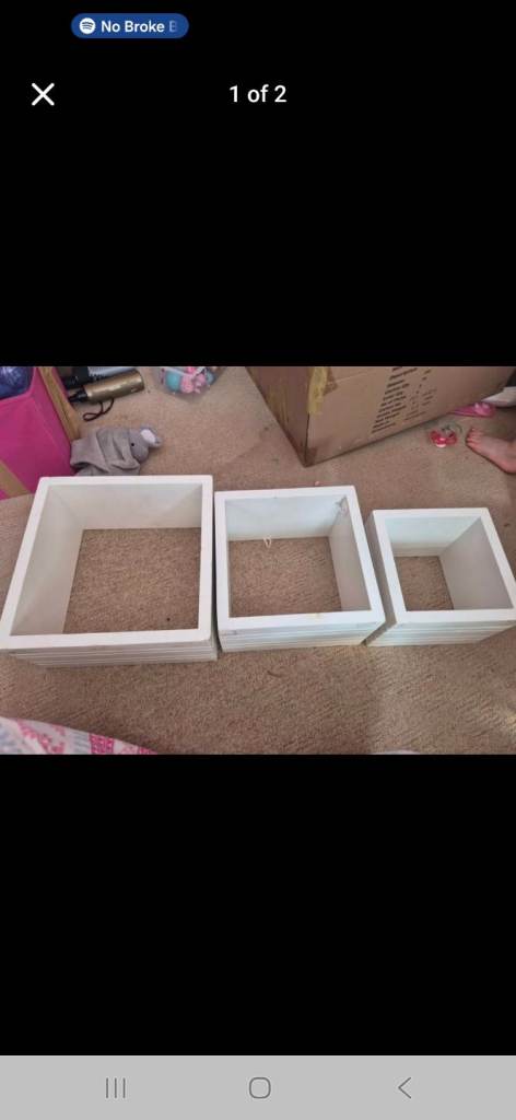 Cube shelves 