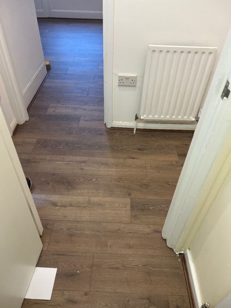 Quality Laminate Flooring & Carpets | Professional Installation