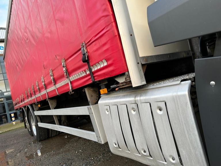 MERCEDES ACTROS 2532 *EURO 6* 26 TONNE CURTAINSIDE 2019 – BV19 JXK