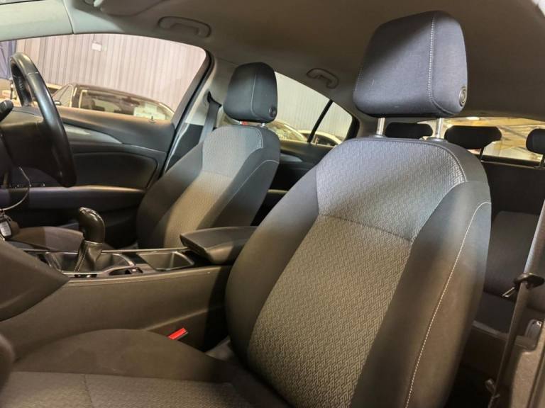 2019 Vauxhall Insignia 1.6 Turbo D ecoTEC Design Nav Grand Sport 5dr Diesel Manual Euro 6 (s/s) (...