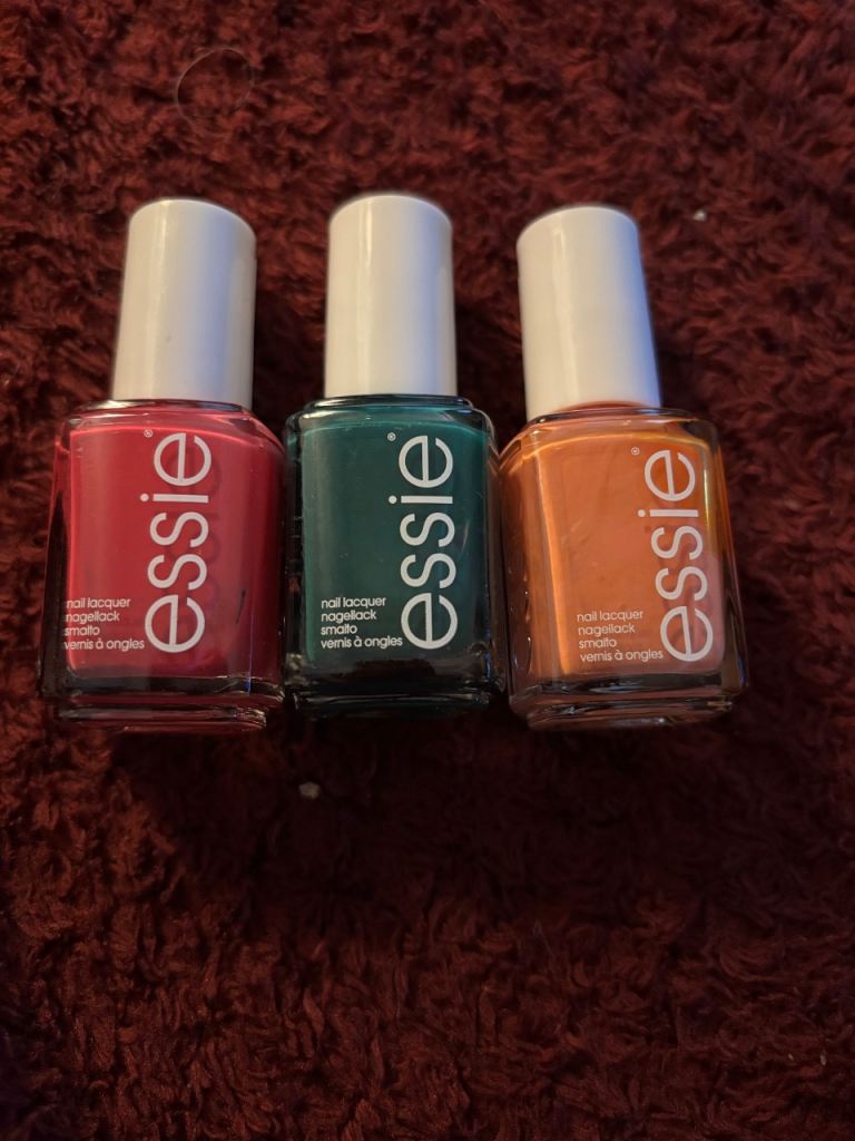 Brand New Essie full size nail polish 