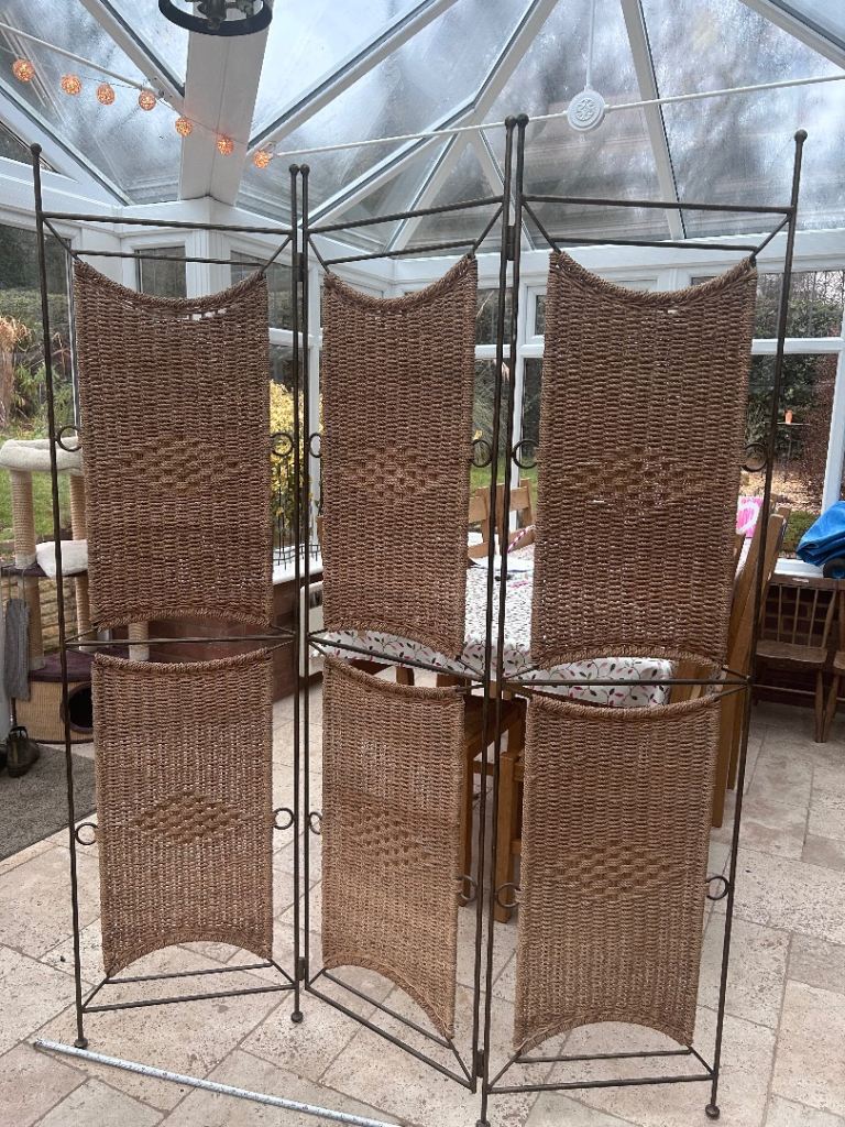 Room divider/screen 