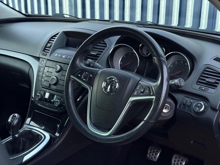 2012 Vauxhall Insignia 2.0 CDTi [160] ecoFLEX SRi 5dr [Start Stop] ESTATE DIESEL Manual