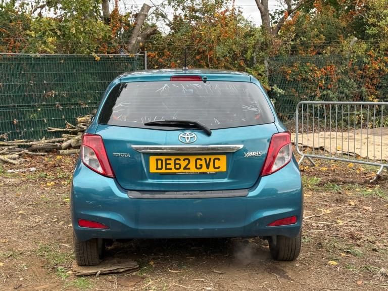 2012 Toyota Yaris 1.33 VVT-i TR 5dr HATCHBACK Petrol Manual