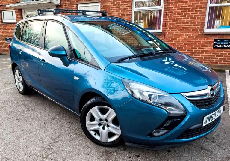 2013 Vauxhall Zafira Tourer 1.4 Zafira Tourer Exclusive T Auto 5dr - 7 Seats MPV Petrol Automatic