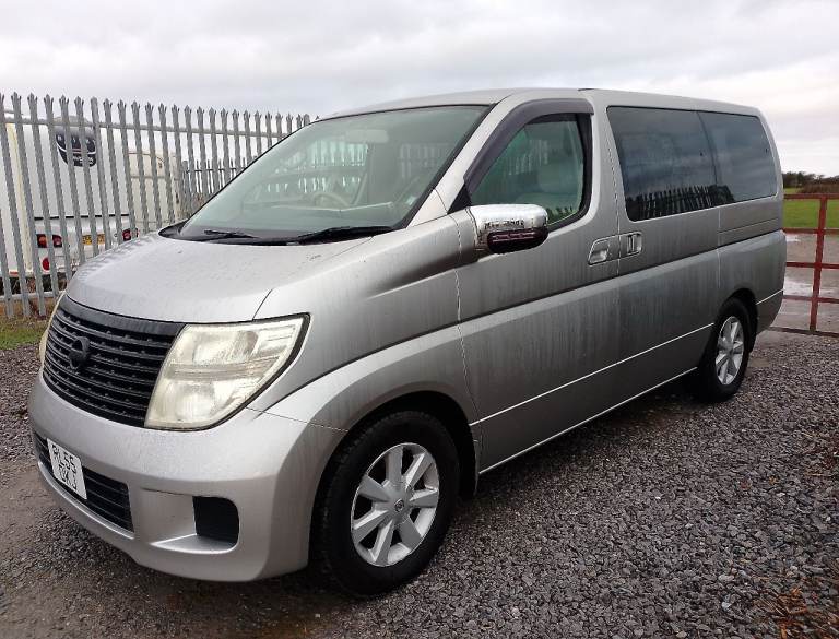 Nissan Elgrand camper, 2005, 2490 (cc)