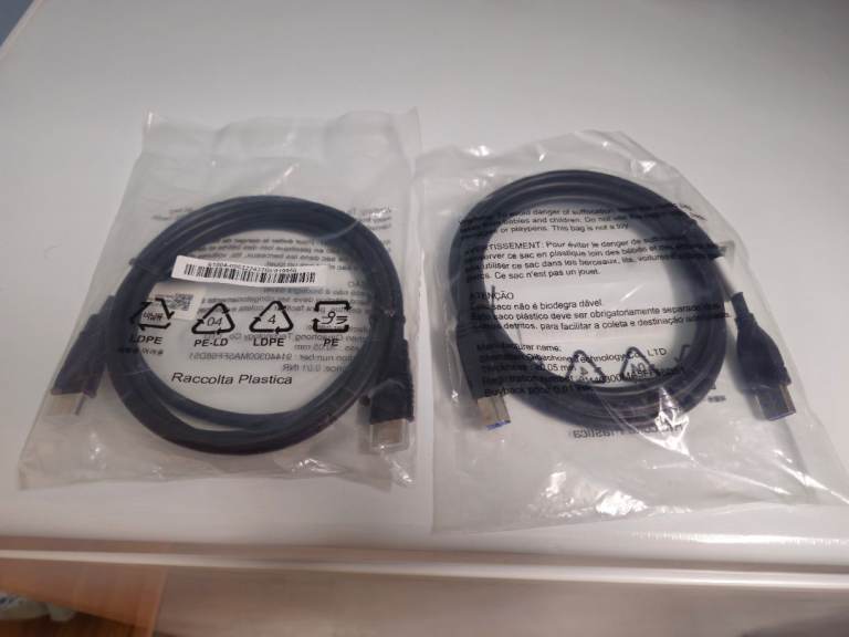 New Lenovo thinkvision T24i-30 Led full HD (1080p)