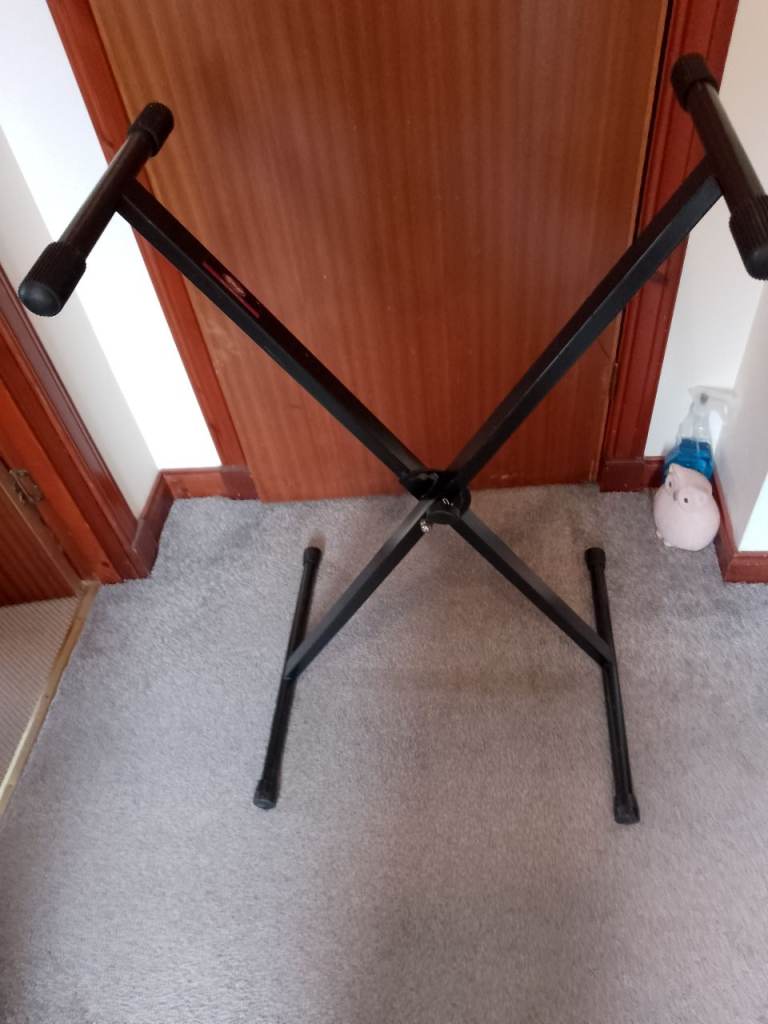 Black Keyboard Stand - Good Condition