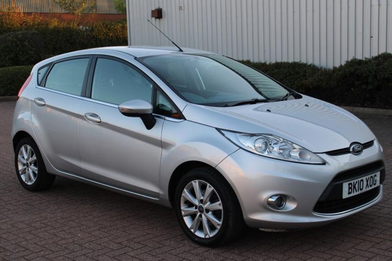 2010 Ford Fiesta 1.4 Zetec 5dr Auto HATCHBACK Petrol Automatic
