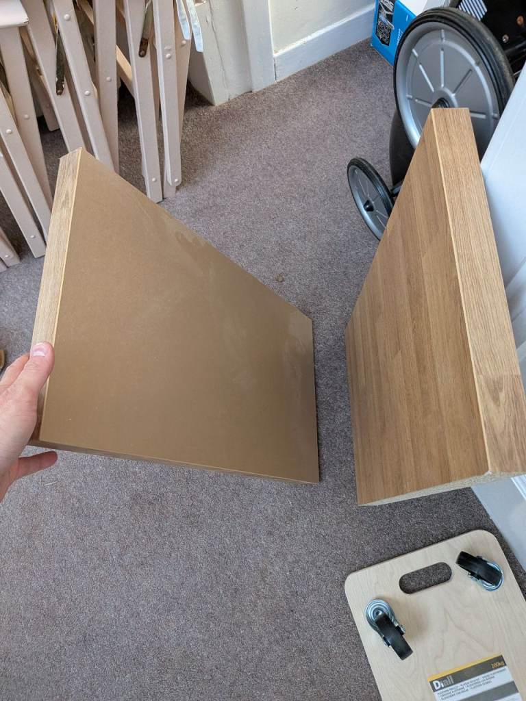 Wood for shelving / shelves