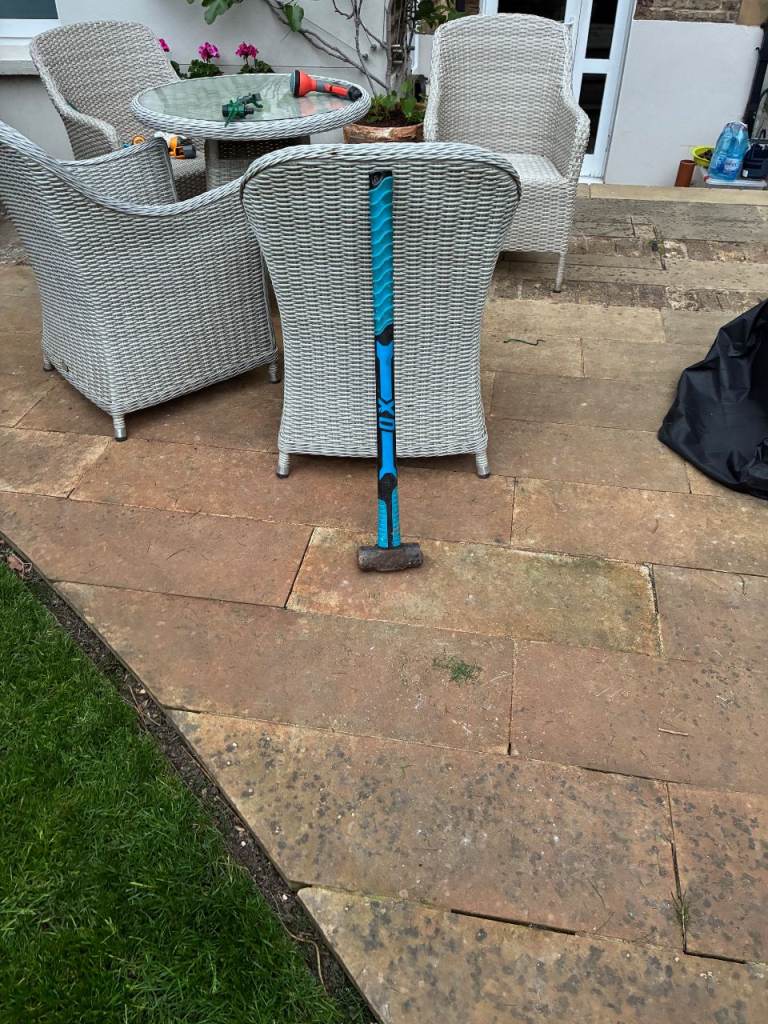 Demolition sledge hammer