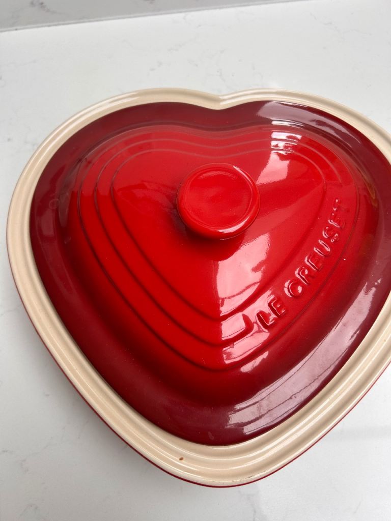Le Creuset Heart Casserole dish 2.4L