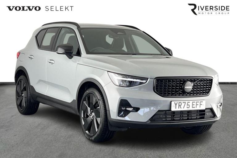 2025 Volvo XC40 Black Edition Plus, B3 Mild hybrid, Petrol Estate Petrol Automatic