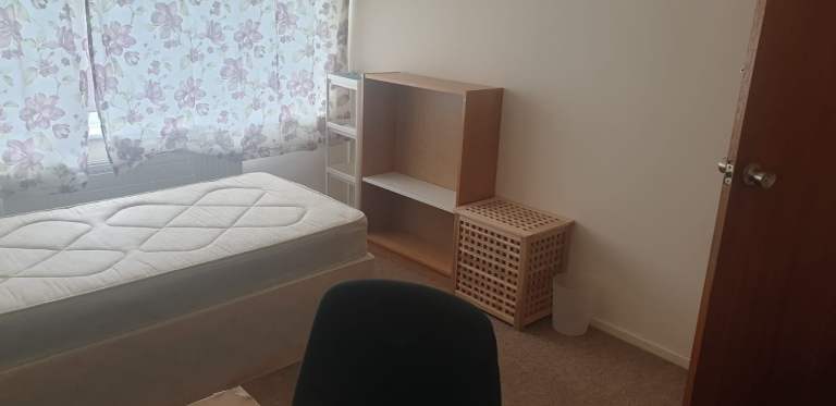 Good 3 Bed House to Rent in Cannon Park CV4 - 5 mins Walk to Canon Park Shopping Centre 