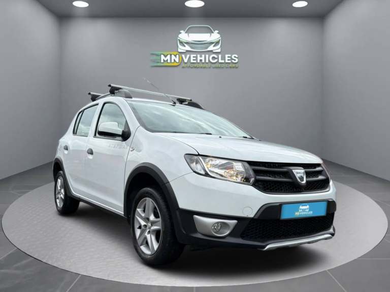 2015 Dacia Sandero Stepway 1.5 dCi Laureate 5dr HATCHBACK Diesel Manual