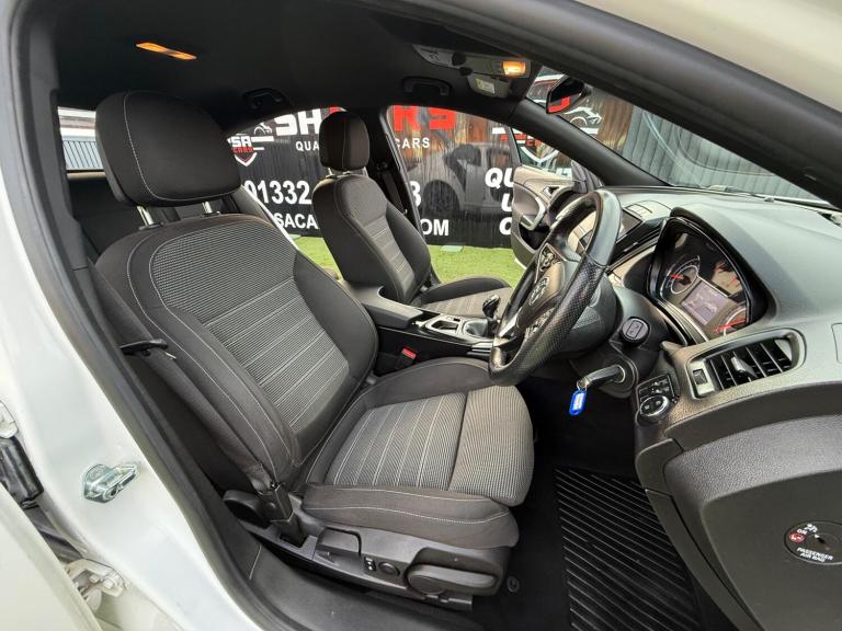 2015 Vauxhall Insignia 1.4i Turbo Limited Edition Hatchback 5dr Petrol Manual Euro 6 (s/s) (140 p...