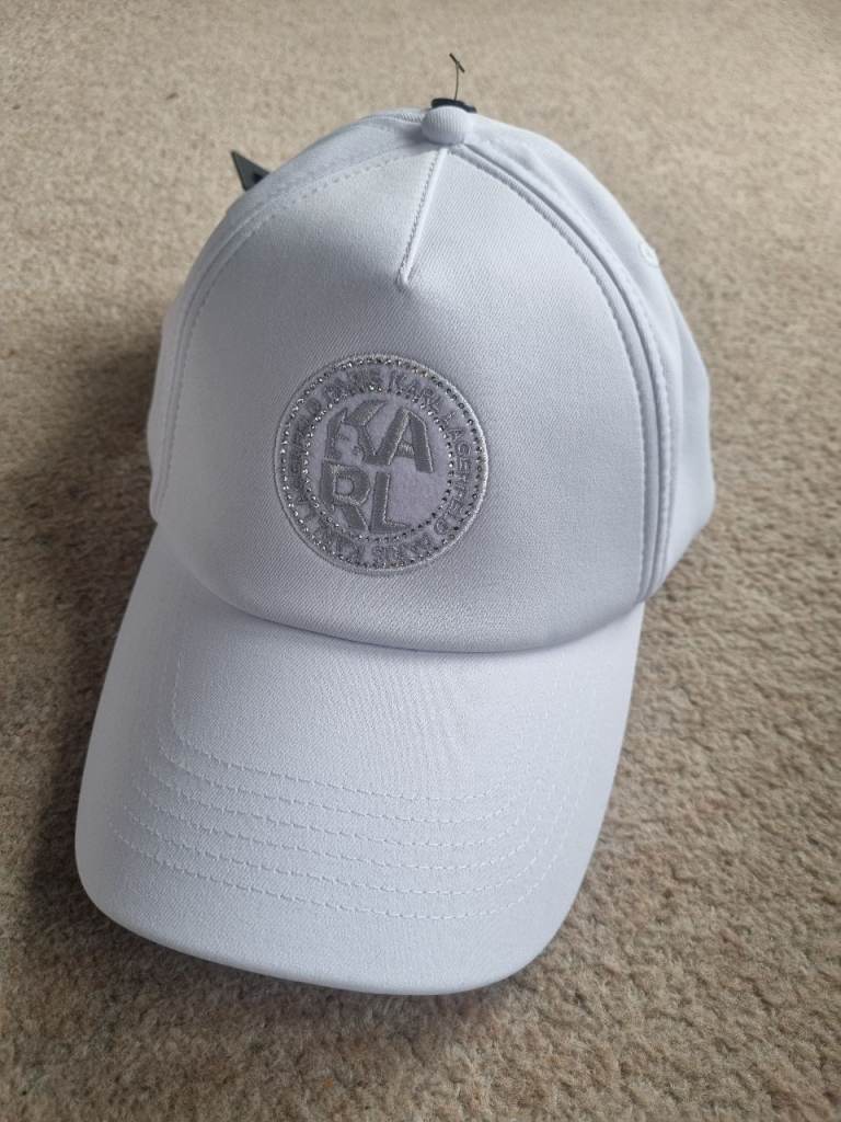 New Karl Lagerfeld Paris White Cap – With Tags