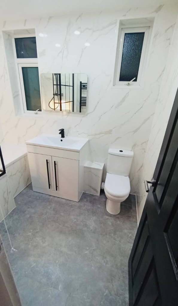 Avaible in stock White Marble Shower Bathroom wall panel 2400x1000x10mm