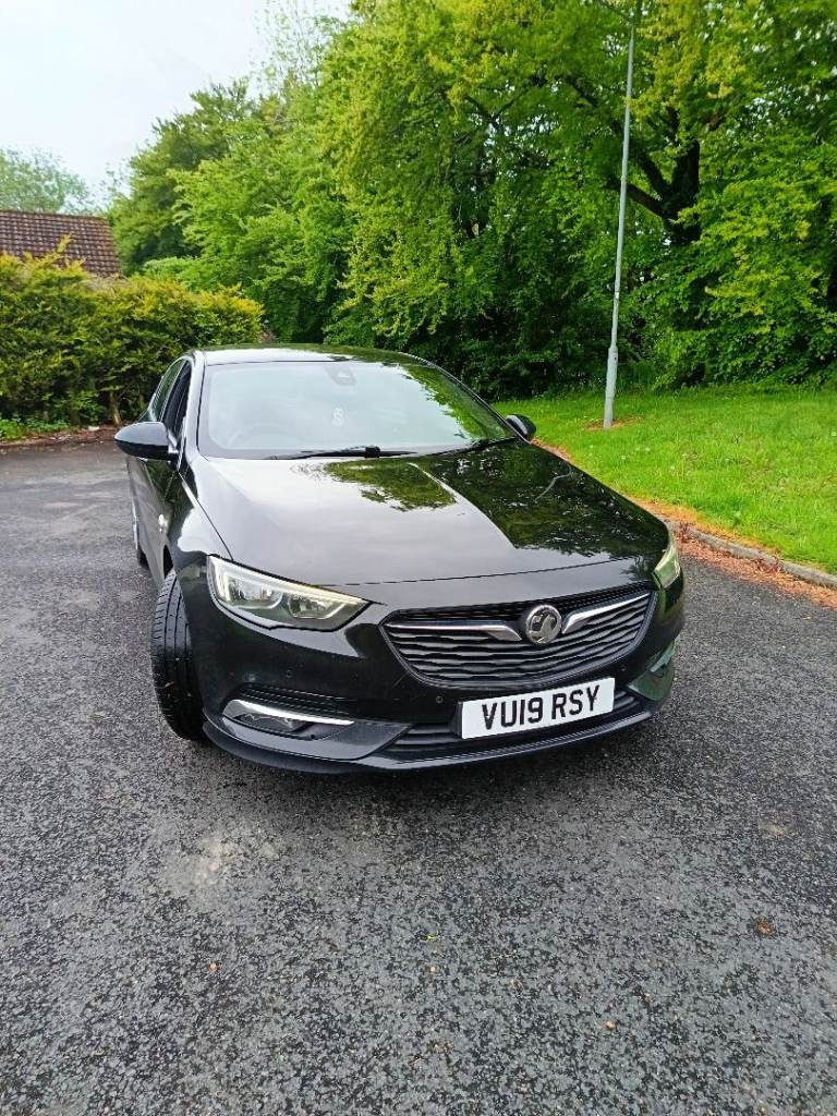 2019 insignia Sri vx line nav 