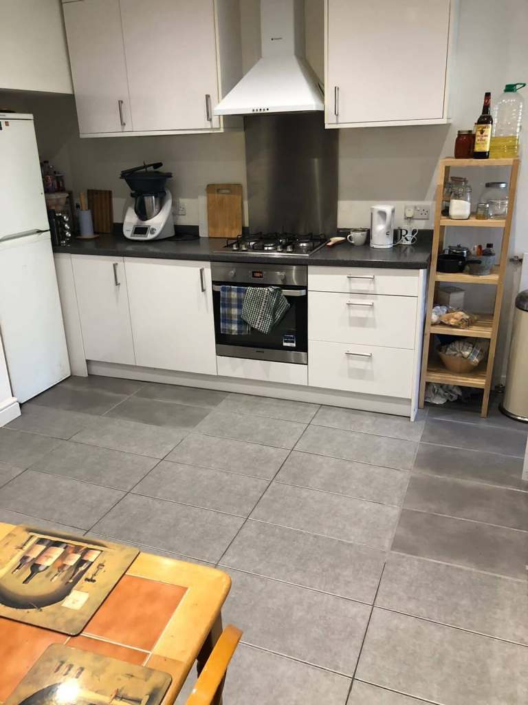 THE BEST 3 BEDROOM HOUSE FOR RENT IN WALTHAMSTOW!  located next station E17
