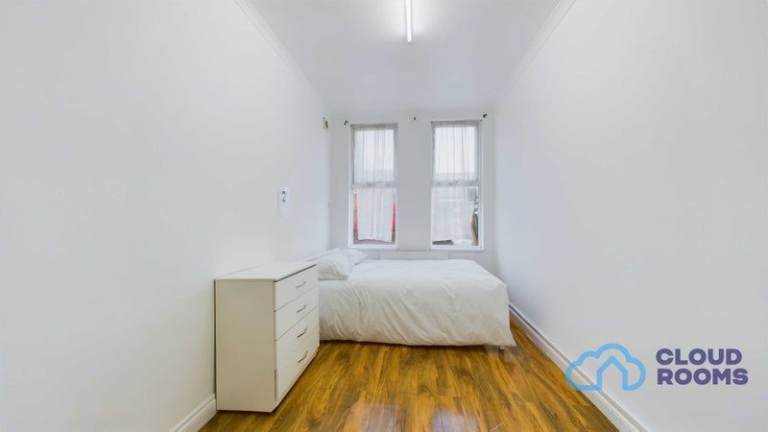 🌺 Double Room Available | Upton Park Area – E13 | No Deposit ✨