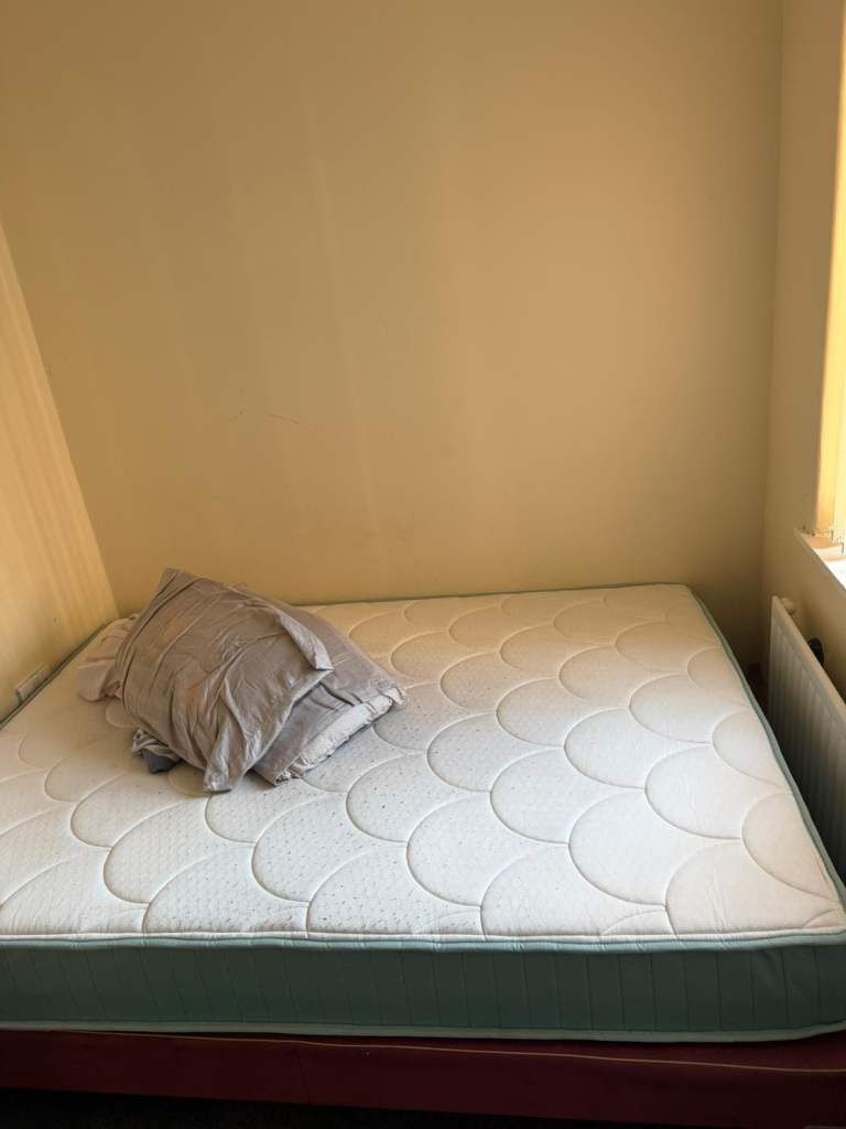 A Room to Let at Little Hulton Salford