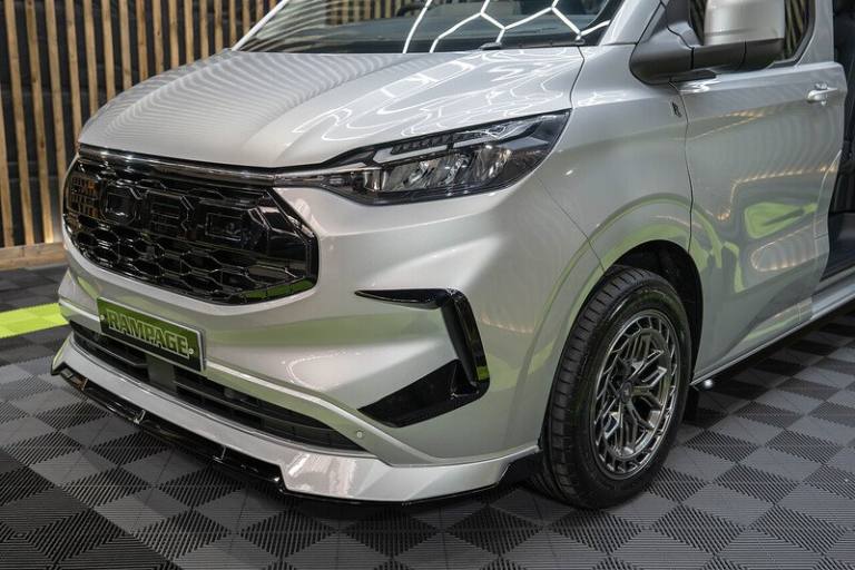  Ford Transit Custom 320 Limited L2 2.5L Auto Plug-in Hybrid Crew Cab HYBRID Automatic