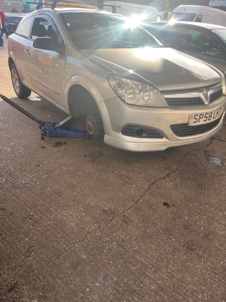 Vauxhall, ASTRA, Hatchback, 2008, Manual, 1598 (cc), 3 doors