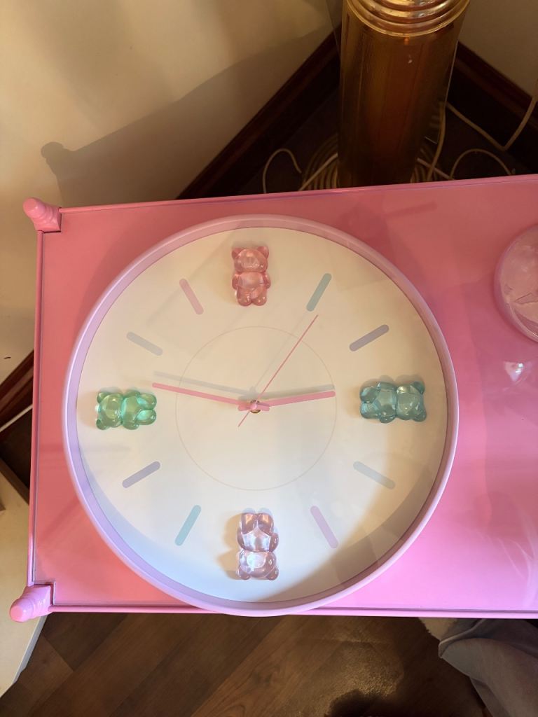 Wall clock Pink jelly babies