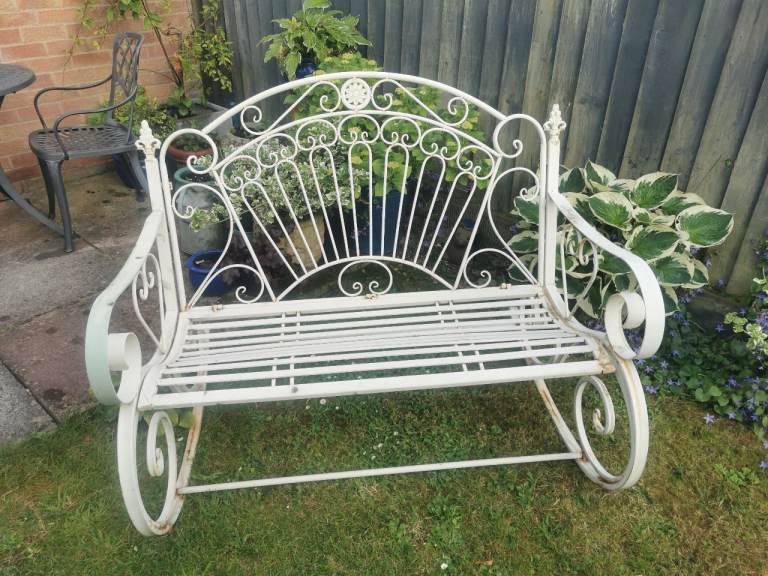 Vintage Style Metal Garden Bench 