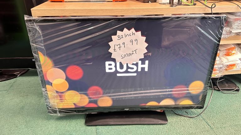 📺 BUSH 32" SMART TV – IMMACULATE & PERFECTLY WORKING