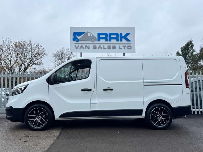 2023 Renault Trafic SL28 Blue dCi 130 Business+ Van PANEL VAN DIESEL Manual
