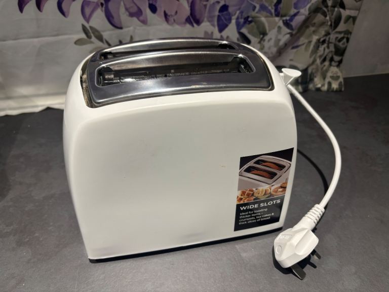 Toaster 