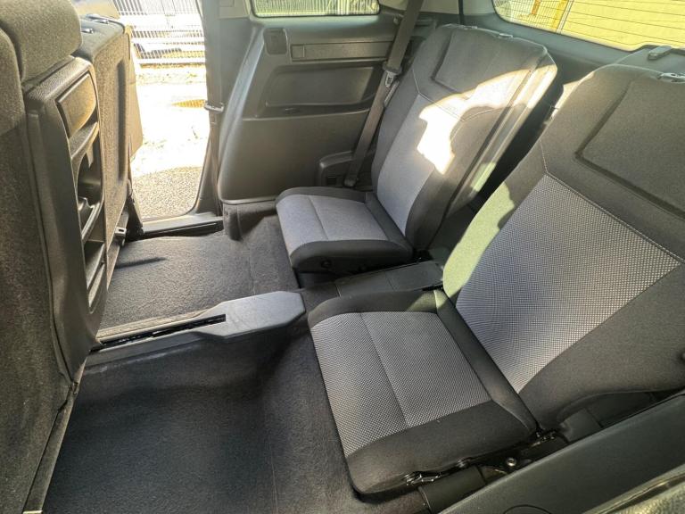 2012 Vauxhall Zafira 1.6 16V Exclusiv Euro 5 5dr MPV Petrol Manual