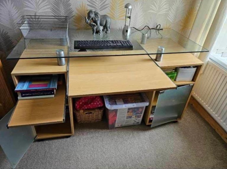 Desk