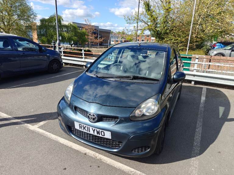 Toyota AYGO 2011, MOT until Apr-27