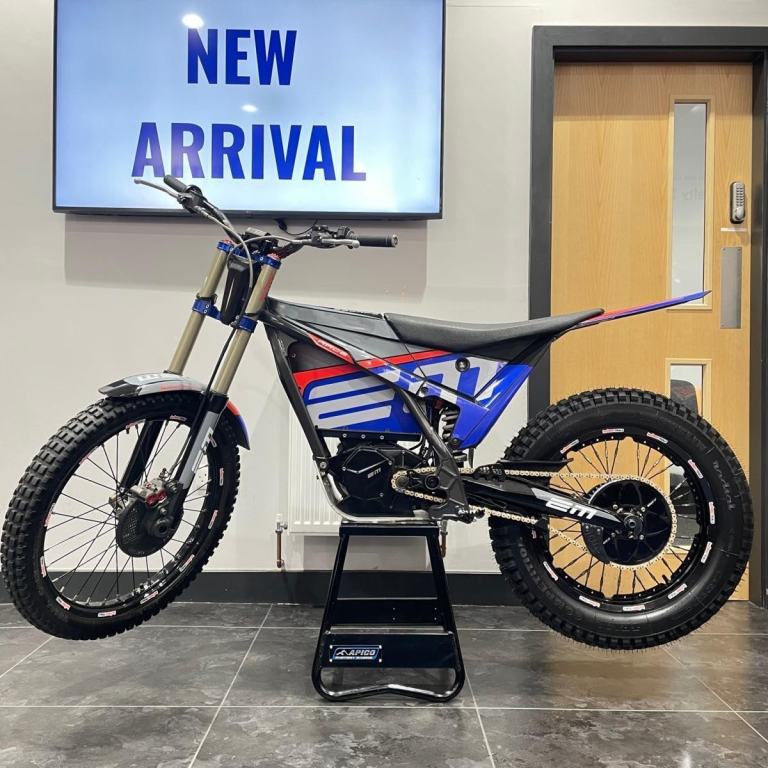 2023 EM ESCAPE R ** EXCELLENT CONDITION** USED ELECTRIC TRIALS/TRAIL BIKE