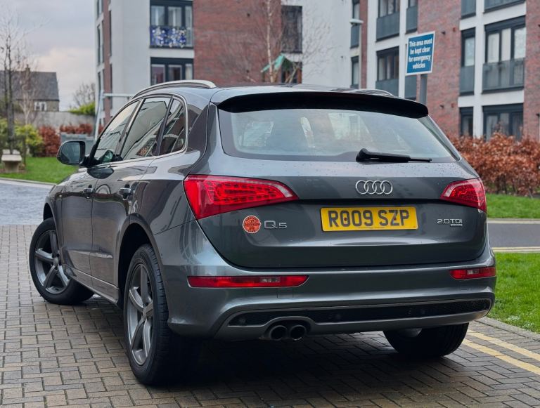 Automatic S-Line Quattro, Audi, Q5, Estate, 2009, Semi-Auto, 1968 (cc), 5 doors