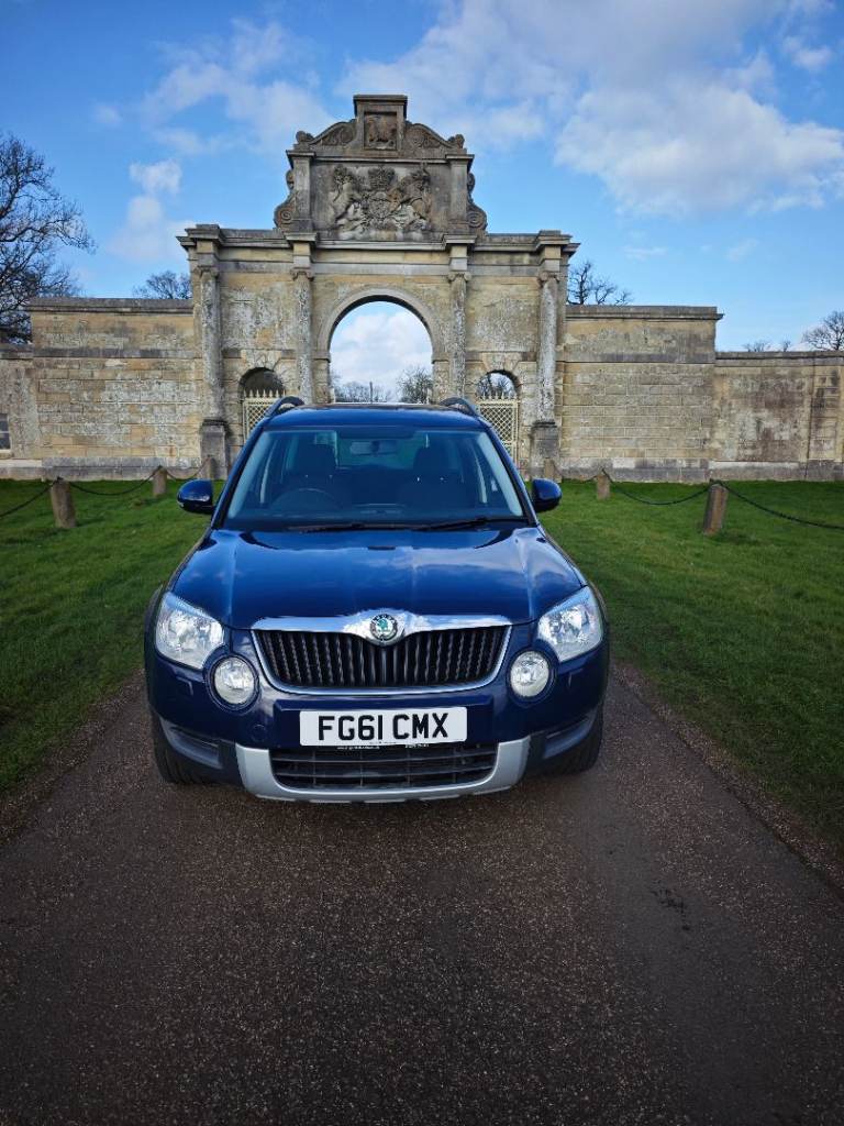 Skoda, YETI, Hatchback, 2011, Semi-Auto, 1197 (cc), 5 doors
